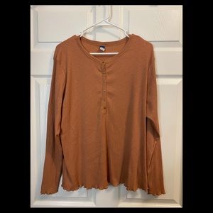 Long sleeve bottom shirt